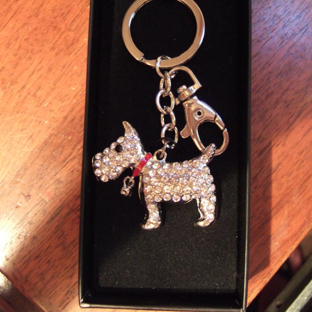 RHIINESTONE SCOTTISH TERRIER KEYCHAIN